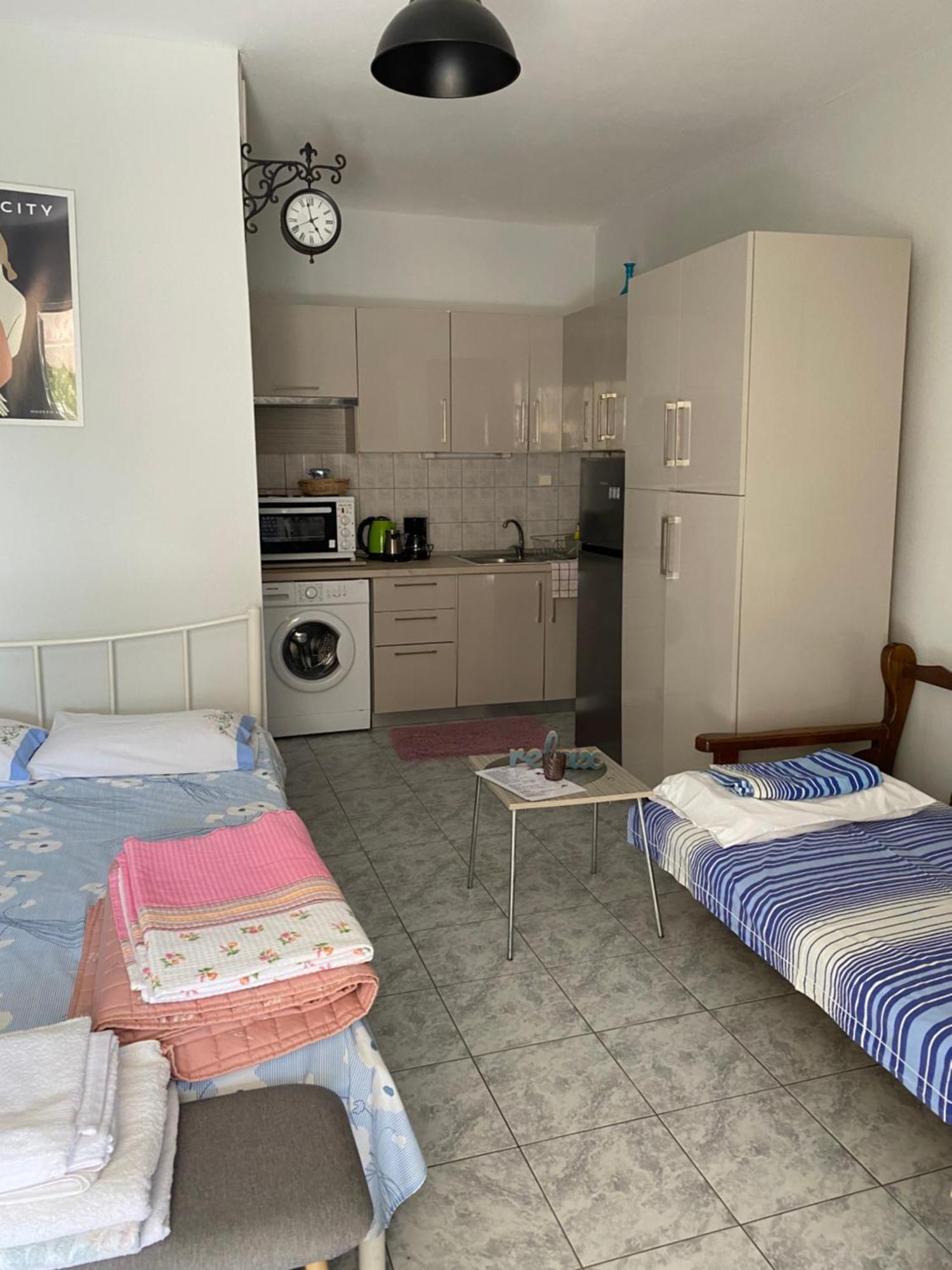 Small Beauty Studio Kavala Exterior foto